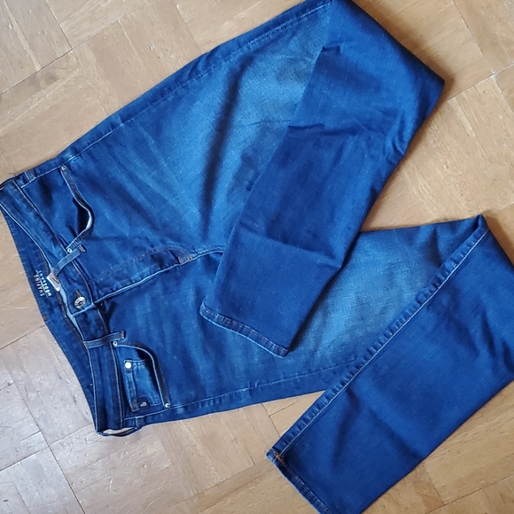 💥3 for $15💥 H&M jeans - Picture 7 of 8